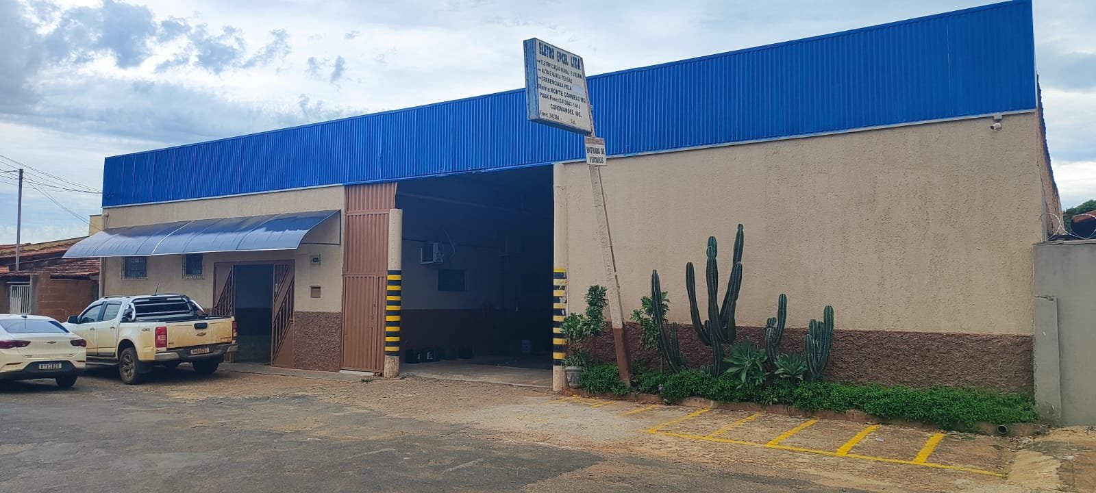 Eletro Epcel | Transformadores, Redes Elétricas e Projetos Elétricos em Conceição de Monte Carmelo-MG - Área 17 - Seu guia de empresas em São José do Rio Preto e região.